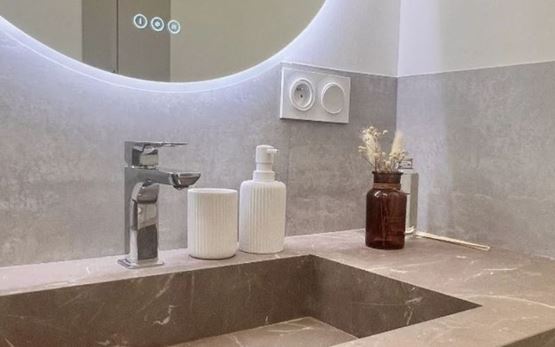 salle de bain maison sk