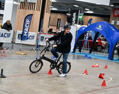 Two Roule sur Foire de Paris