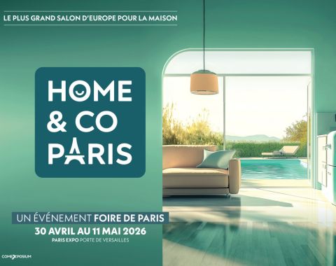 Visuel Home & Co Paris représentant un intérieur contemporain ouvert sur un jardin, avec une ambiance design et bien-être