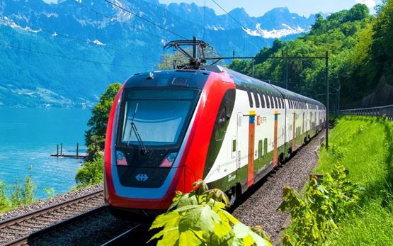 venir en train