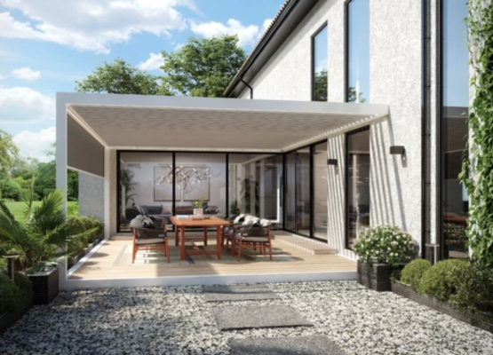 terrasse a ciel ouvert au bord d'une maison moderne